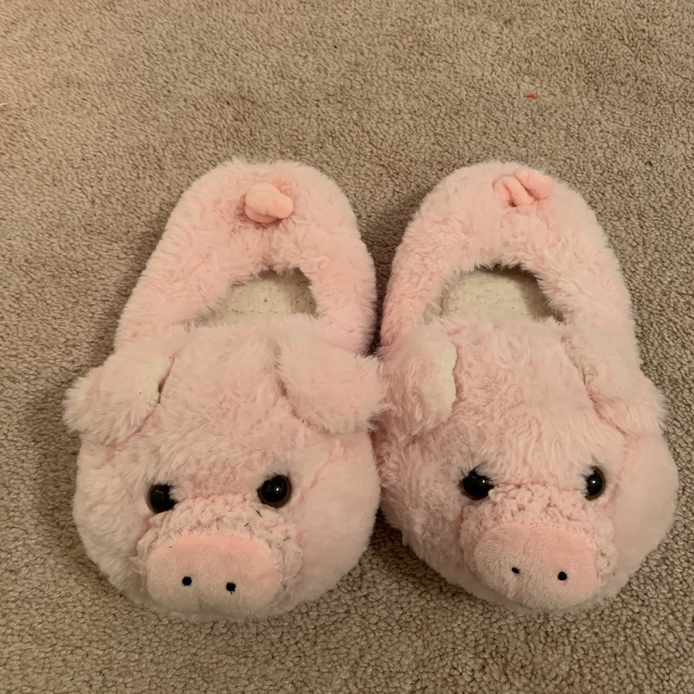 Pig Slippers- M (7/8)